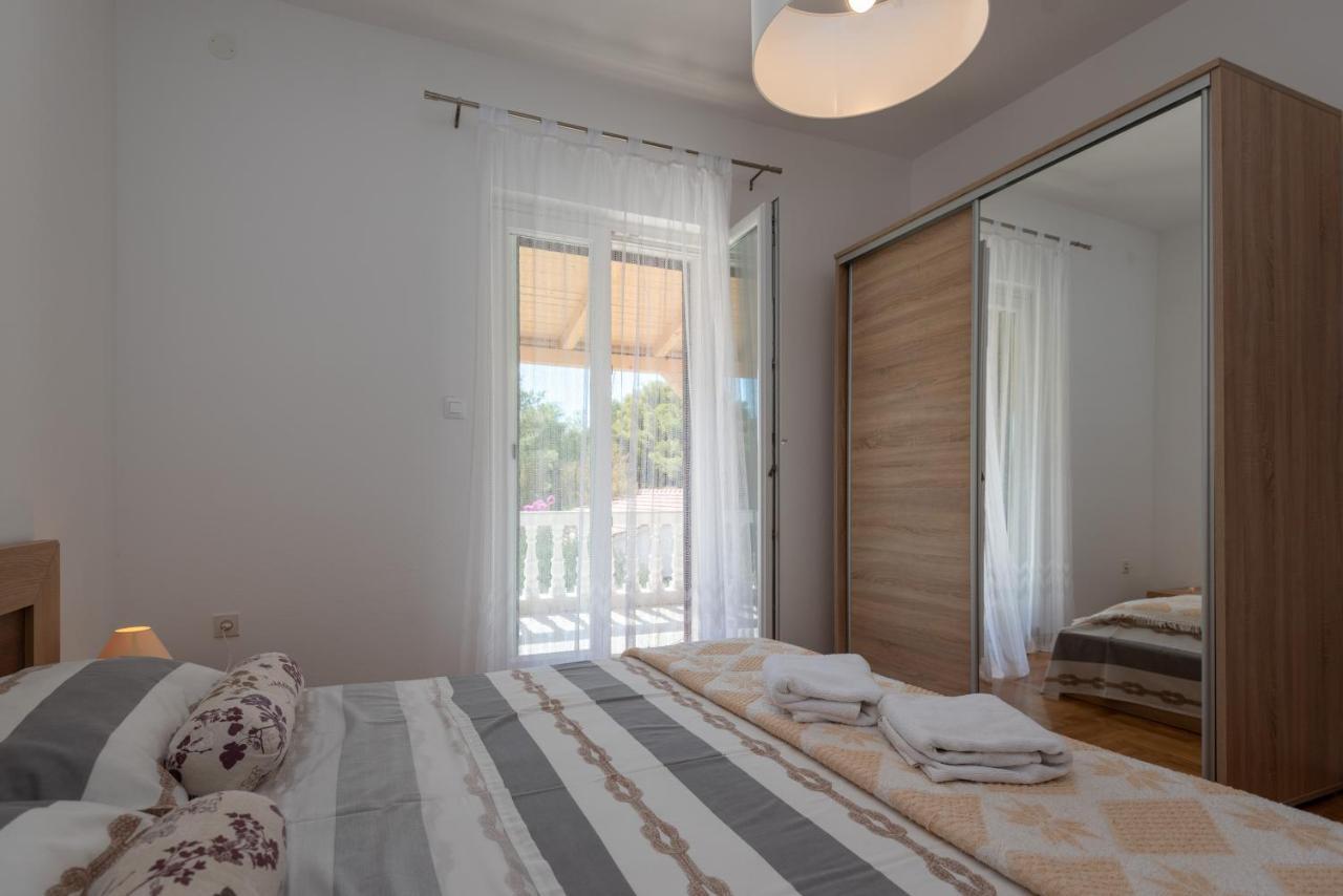 Apartman Tribunj Tribalj Esterno foto
