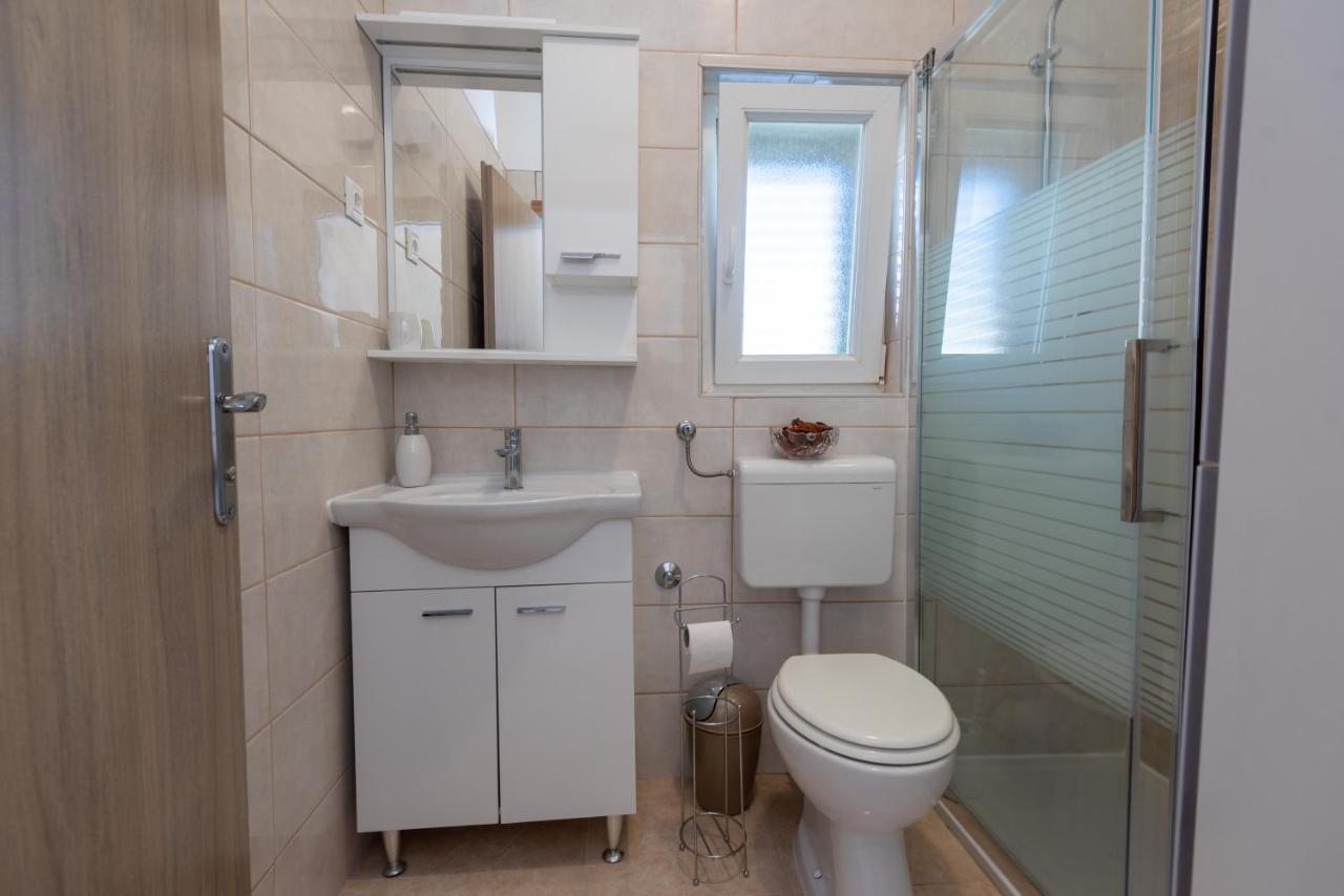 Apartman Tribunj Tribalj Esterno foto