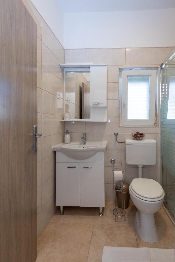 Apartman Tribunj Tribalj Esterno foto