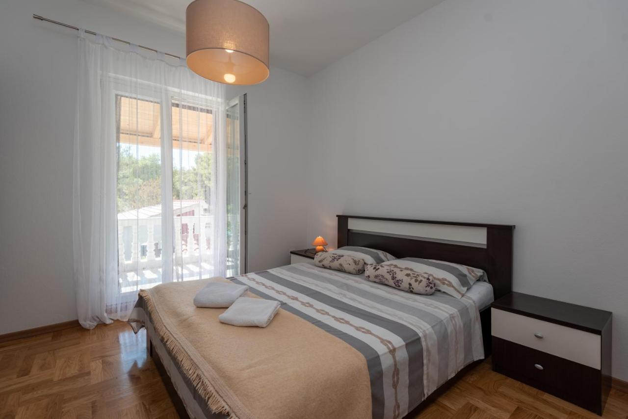 Apartman Tribunj Tribalj Esterno foto